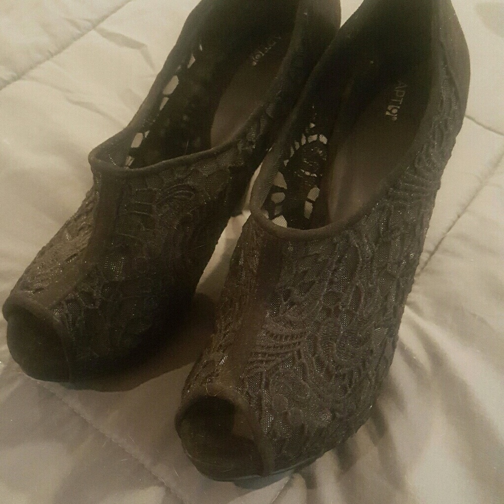 Black lace open toe heels